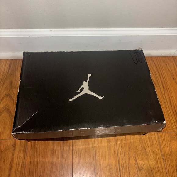 Jordan 2 Retro Varsity Red 2010 size 6Y 23 Chicago bulls - Picture 14 of 14